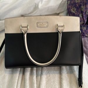Kate Spade New York Colorblock Leather Handle Bag in Black